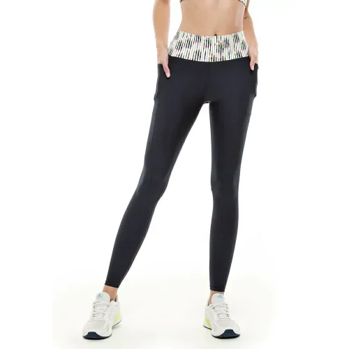 Calça Legging Rolamoça Run More Compression Com Bolsinhos Preta - 06648-PTSBF002